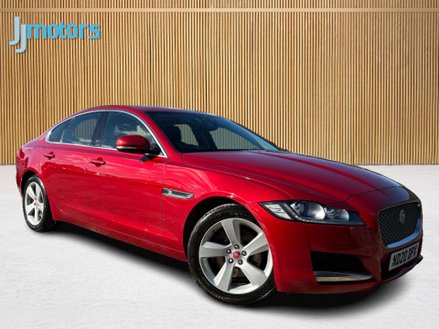 Jaguar XF 2.0i Portfolio GPF Saloon 4dr Petrol Auto Euro 6 (s/s) (250 ps)