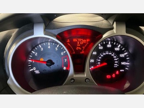 Nissan Juke 1.2 DIG-T Tekna Euro 6 (s/s) 5dr 10