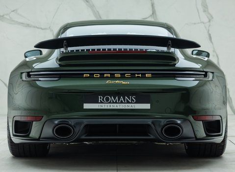 Porsche 911 Turbo 50 YEARS (992) 8