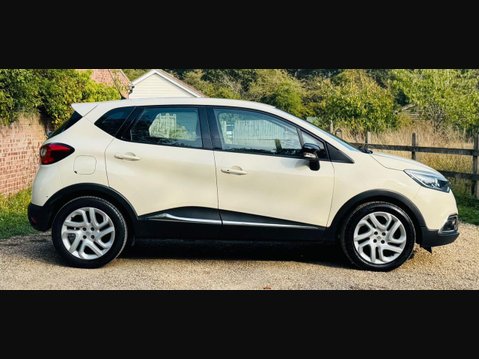 Renault Captur 0.9 TCe ENERGY Dynamique Nav SUV 5dr Petrol Manual Euro 6 (s/s) (90 ps) 5