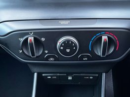 Hyundai BAYON 1.0 Bayon SE Connect TGDi MHEV Auto 5dr 42