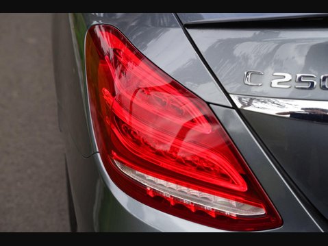 Mercedes-Benz C Class 2.1 C250d AMG Line (Premium Plus) G-Tronic+ Euro 6 (s/s) 4dr 25