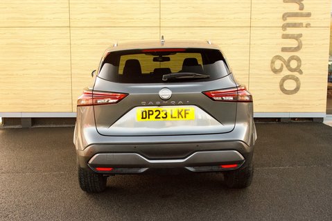 Nissan Qashqai DIG-T N-CONNECTA MHEV 6