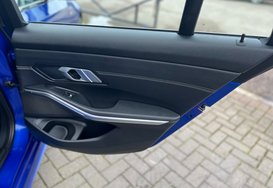 BMW 3 Series 330E M SPORT 27