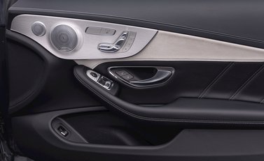 Mercedes-Benz C63 C63 S Premium Plus 22