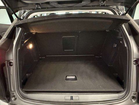 Peugeot 3008 1.2 3008 Allure Premium PureTech S/S 5dr 33