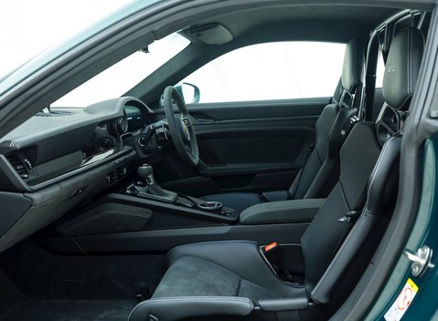 Porsche 911 GT3 (992) 12