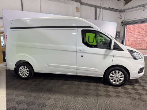 Ford Transit Custom 2.0 Transit Custom 300 Limited EcoBlue 5dr 9