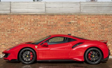 Ferrari 488 Pista 2