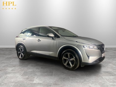Nissan Qashqai 1.3 DIG-T MHEV N-Connecta SUV 5dr Petrol Hybrid Manual Euro 6 (s/s) (140 ps