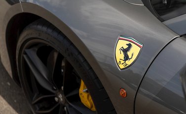 Ferrari 488 Spider 27