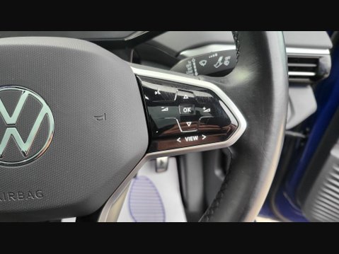 Volkswagen Id.5 Pro 77kWh Style Auto 5dr 25