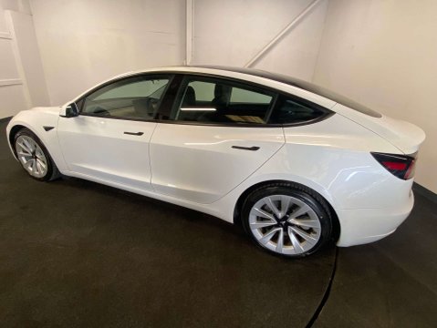 Tesla Model 3 Model 3 Long Range AWD 4WD 4dr 3
