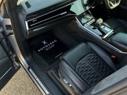 Audi Q8 RS VORSPRUNG TFSI QUATTRO MHEV 43