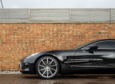 Aston Martin One77 25