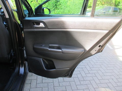 Kia Sportage 1.7 CRDi 2 Euro 6 (s/s) 5dr 45