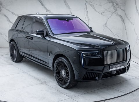 Rolls-Royce Cullinan Series II Black Badge 11