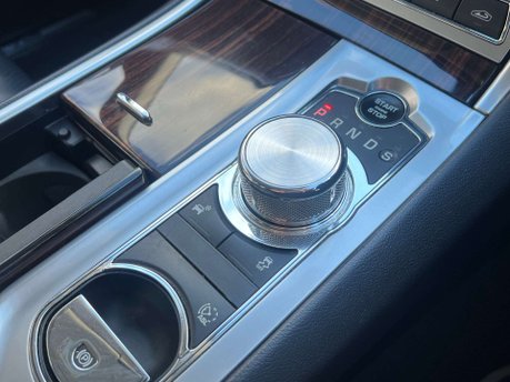 Jaguar XF 2.2 XF Portfolio D Auto 4dr 26