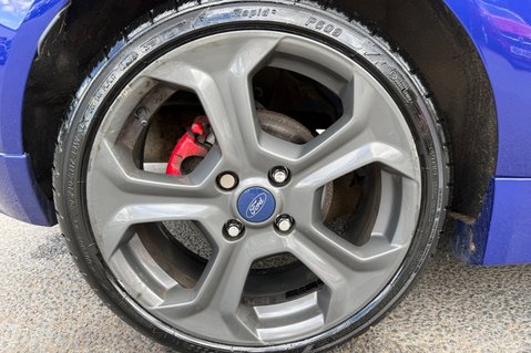 Ford Fiesta ST-2 - 8 SERVICES -NEW MOT -HEATED SEATS -KEYLESS -JUST SERVICED 51