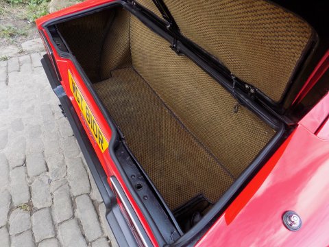 Ferrari 308 GT4 Dino 43