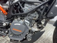 KTM Duke 2019 24k SPARE OR REPAIR PROJECT BIKE NAKED 125CC LEARNER BIKE 20
