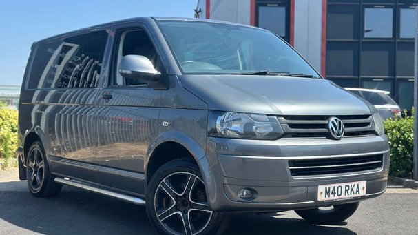 Volkswagen Transporter 2.0 TDI T30 Startline Kombi 4dr Diesel Manual L1 H1 (198 g/km, 138.08 bhp) Service History