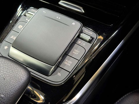 Mercedes-Benz A Class 2.0 A35 AMG (Premium) Hatchback 5dr Petrol SpdS DCT 4MATIC Euro 6 (s/s) (30 54