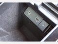Land Rover Range Rover Evoque 1.5 P300e R-DYNAMIC HSE 28