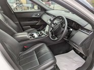 Land Rover Range Rover Velar 2.0 Range Rover Velar SE D180 Auto 4WD 5dr 2