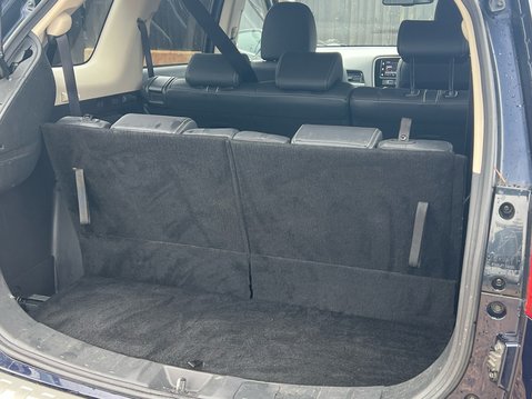 Mitsubishi Outlander DI-D 4 40