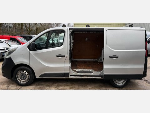 Vauxhall Vivaro 1.6 CDTi 2700 BiTurbo ecoFLEX Panel Van 5dr Diesel Manual L1 H1 Euro 5 (s/s 22