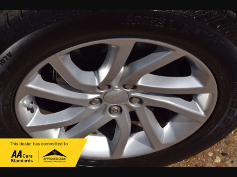 Land Rover Discovery Sport 2.0 Discovery Sport SE Tech TD4 4WD 5dr 24