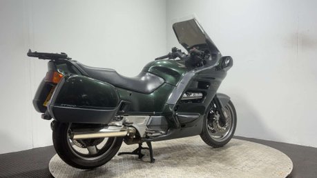 Honda ST 1993 64K VERY CLEAN EXAMPLE MOT RIDES WELL ICONIC COMMUTER BIKE 3