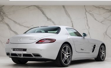 Mercedes-Benz SLS AMG 9
