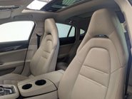 Porsche Panamera 2.9 Panamera 4 E-Hybrid Semi-Auto 4WD 5dr 43