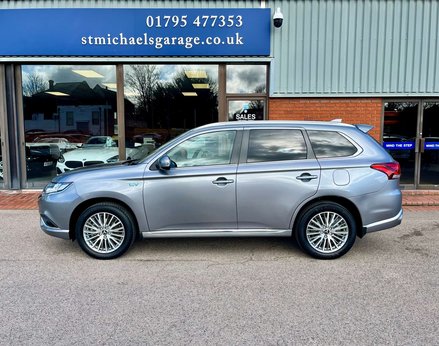 Mitsubishi Outlander 2.4 Outlander Design PHEV CVT 4WD 5dr 11