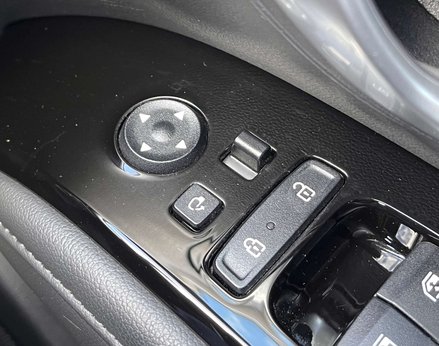 Hyundai TUCSON 1.6 Tucson Ultimate TGDi HEV Auto 5dr 72