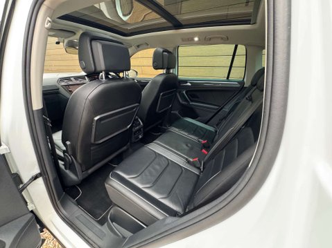 Volkswagen Tiguan 2.0 Tiguan SEL TDI BlueMotion Technology 4Motion Semi-Auto 4WD 5dr 39