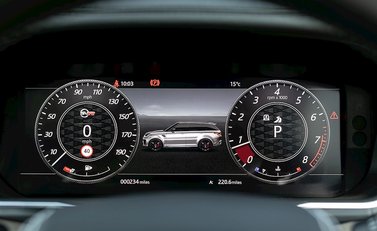 Land Rover Range Rover Sport SVR 17