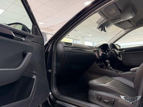Skoda Superb 2.0 TDI Laurin & Klement DSG Euro 6 (s/s) 5dr 52