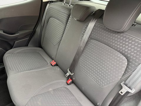 Ford Fiesta 1.0T EcoBoost Titanium Euro 6 (s/s) 5dr 12