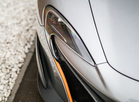 McLaren 675LT Spider 33