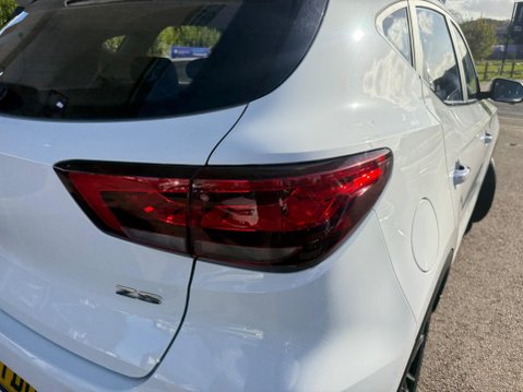 MG ZS 1.5 VTi-TECH Exclusive Euro 6 (s/s) 5dr 34