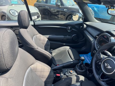 Mini Convertible COOPER 34