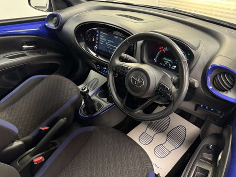 Toyota Aygo X 1.0 Aygo X Edge VVT-i 5dr 34