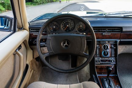 Mercedes-Benz S Class 450 SEL 6.9 18