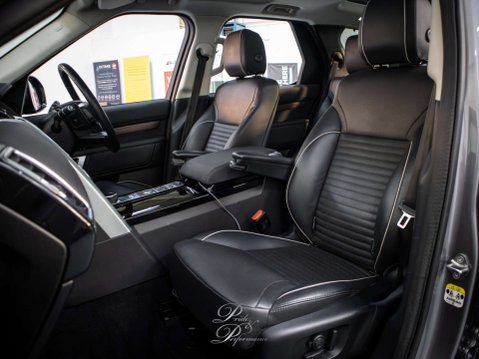 Land Rover Discovery 3.0 Discovery HSE SD6 Auto 4WD 5dr 37