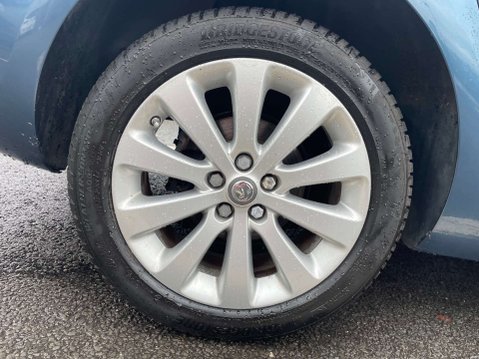 Vauxhall Astra 1.6 Astra Elite Auto 5dr 34