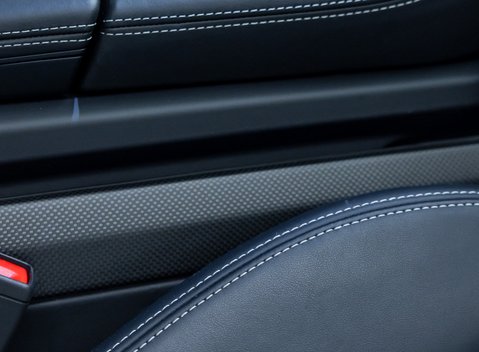 Porsche Taycan TURBO S CROSS TURISMO 29