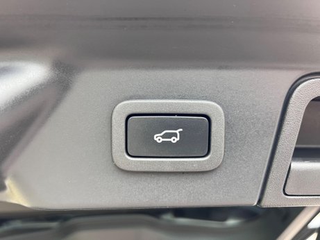 Land Rover Range Rover Velar 2.0 D240 R-Dynamic HSE Auto 4WD Euro 6 (s/s) 5dr 43